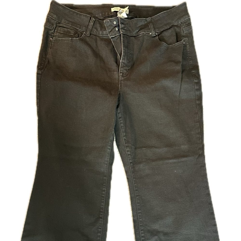 Lane Bryant black size 18 flex magic tummy high rise bootcut  pants!